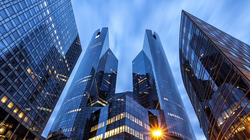 Financial_distric_la_defense_paris.jpg