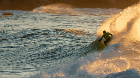 Investor solutions - volatile markets.png